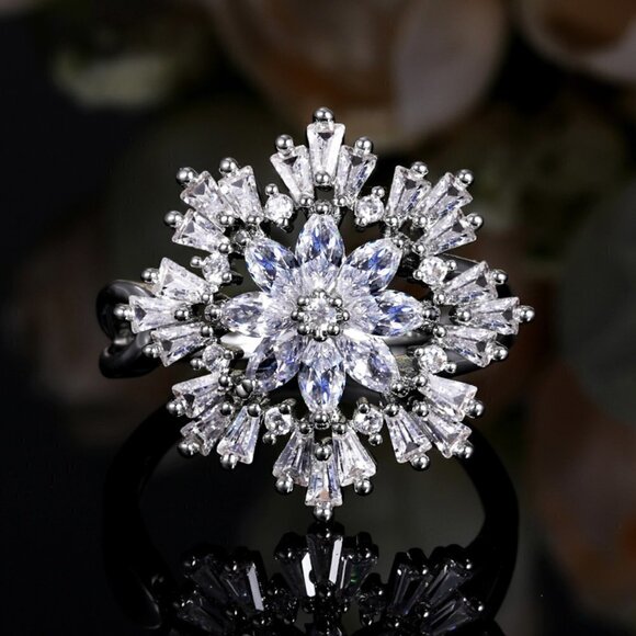 💞Sweet Snowflake Zircon Lovely Dainty Flower Rings For Women, MARR9046 - Picture 2 of 5